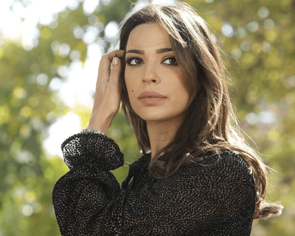 الصورة الأولى لنادين نجيم باللوك الغجري لـ